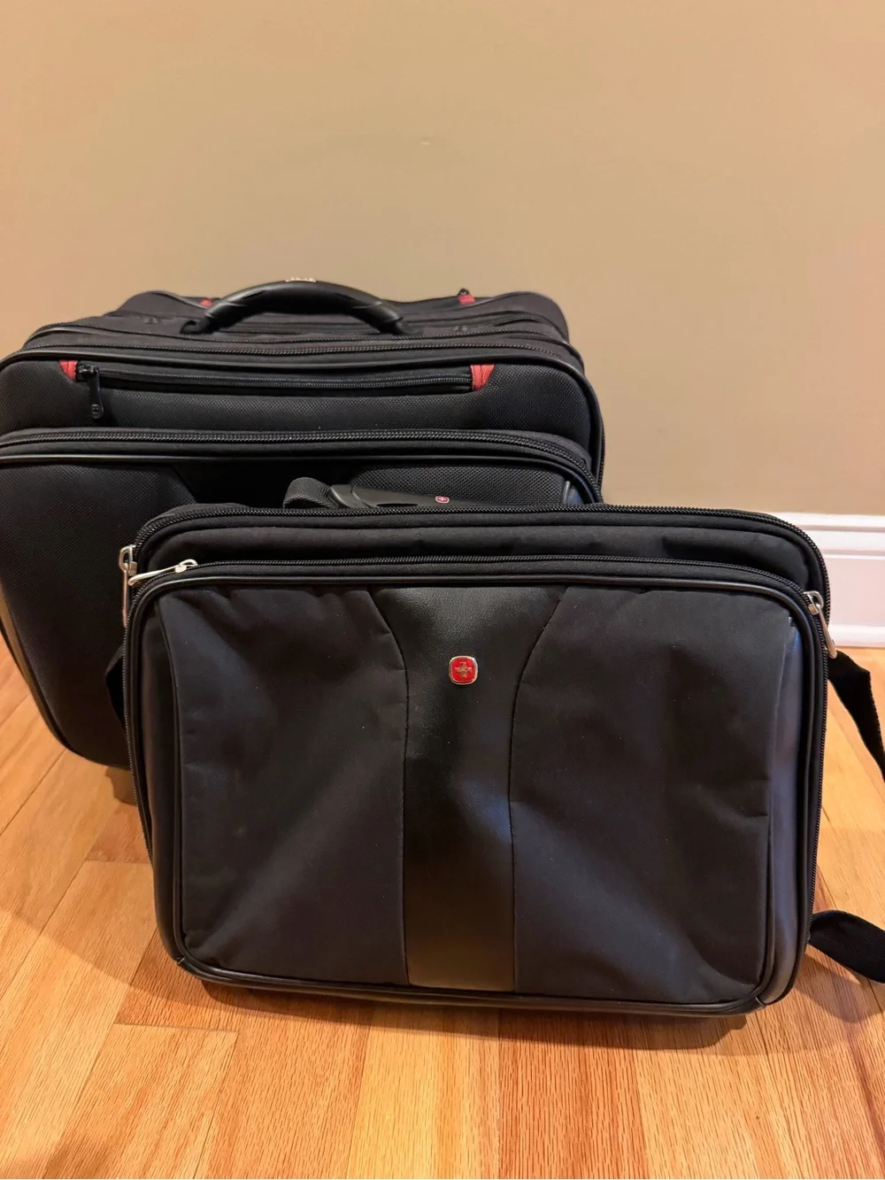 SwissGear Black Laptop Briefcase with Red Accent